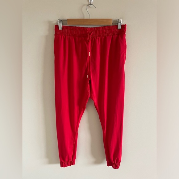 Zyia Everywhere Zipper Jogger Red Size Medium - Picture 4 of 12